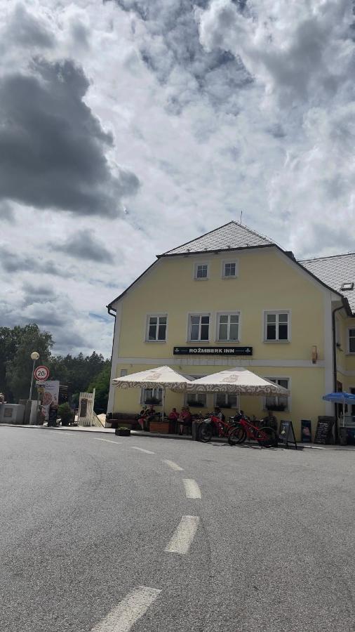 Rozmberk Inn โรเช็มเบิร์ก นาด วัลตาวูว์ ภายนอก รูปภาพ