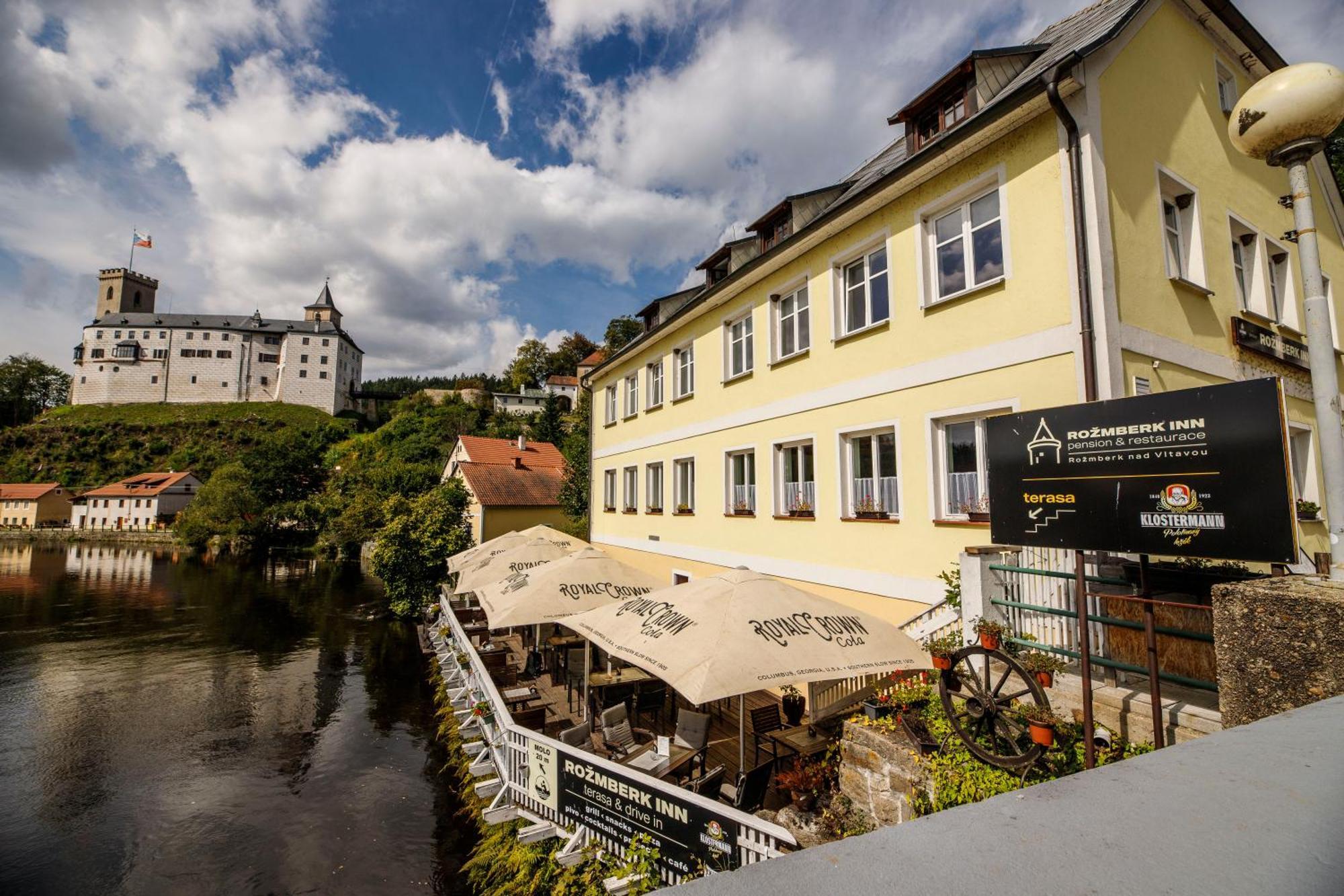 Rozmberk Inn โรเช็มเบิร์ก นาด วัลตาวูว์ ภายนอก รูปภาพ